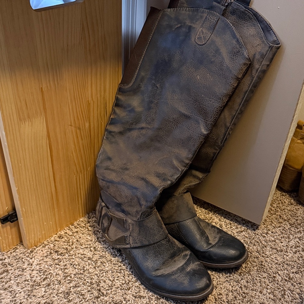 Tall, leather boots